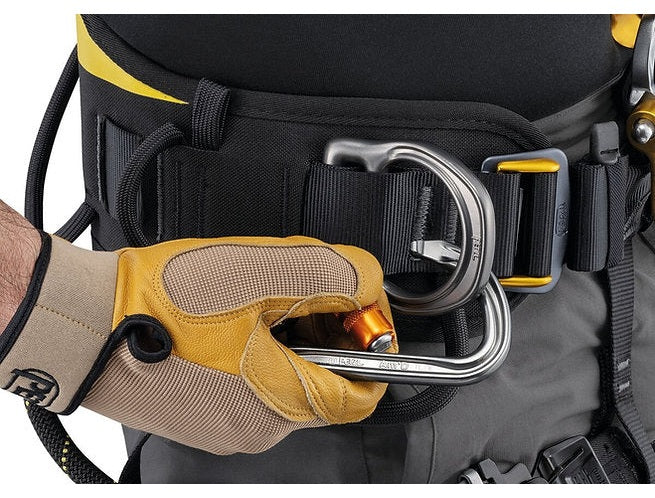 PETZL ASTRO® European Version 全身式安全吊帶 歐洲版