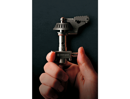 Snow Peak GP鈦金屬超輕量迷你瓦斯爐 GST-120R