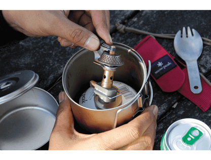 Snow Peak GP鈦金屬超輕量迷你瓦斯爐 GST-120R