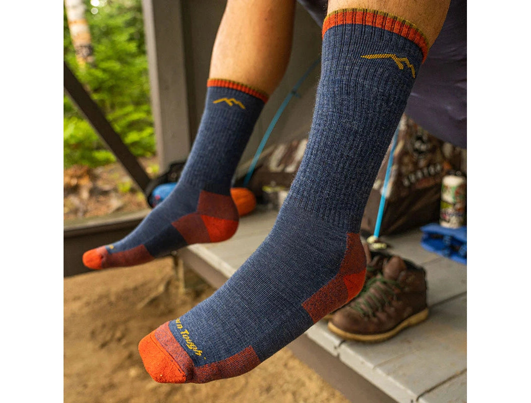 Darn Tough Hiker Boot Midweight Cushion 羊毛保暖襪 1403 男 mabuvalley