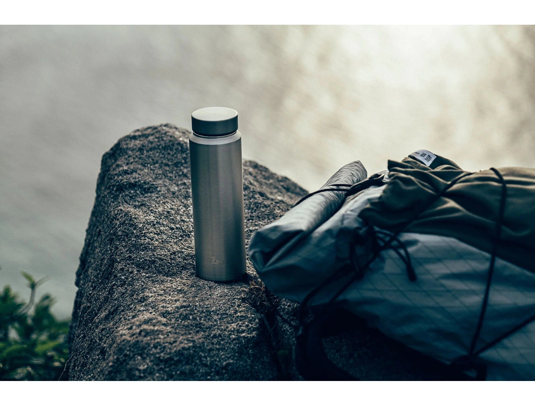 ZANE ARTS DOUBLE WALL BOTTLE 500 雙層真空保溫瓶 500 mabuvalley